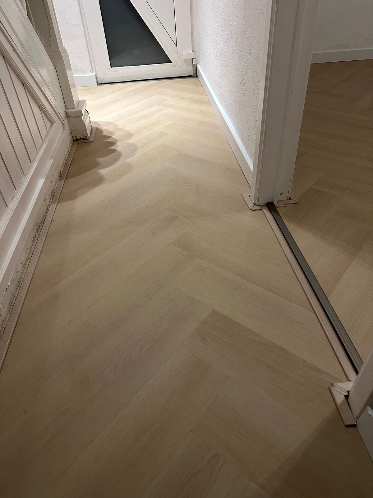 Opdracht in België - Additional